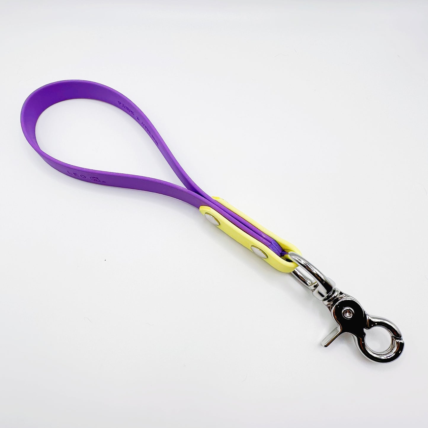 StayClose Handle