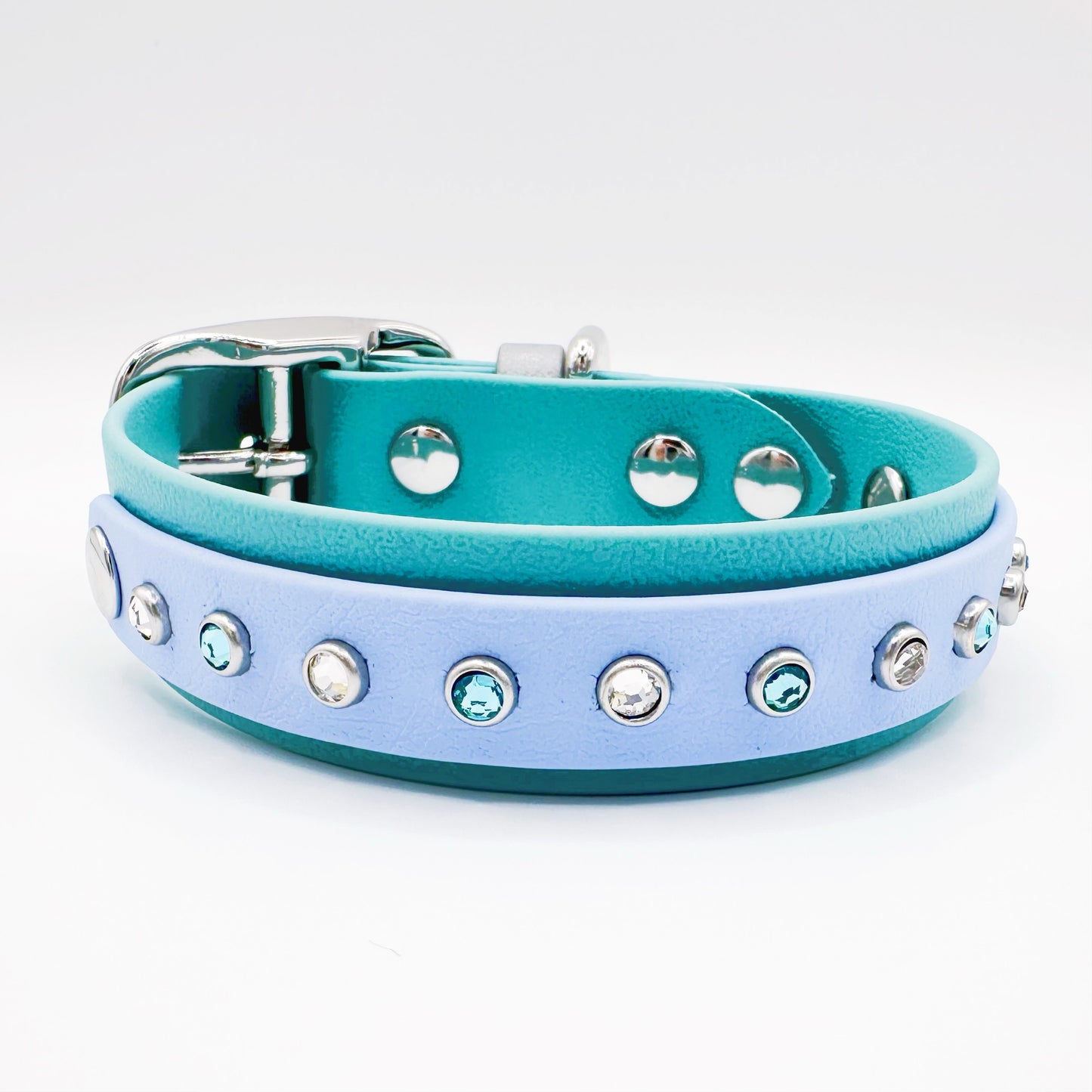 Two-Tone Collar